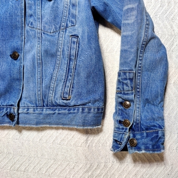 Free people Double Breasted Denim Distressed Jacket Size Small Blue Light Wash - Picture 7 of 14